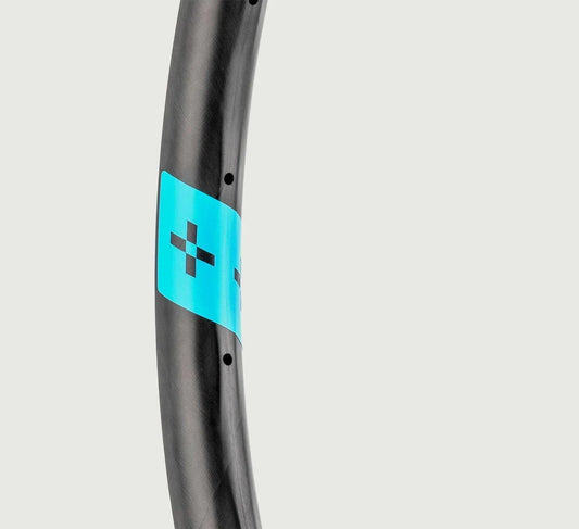 F+B 30 EM 29" Carbon Front Rim, 28h - LoamLabs