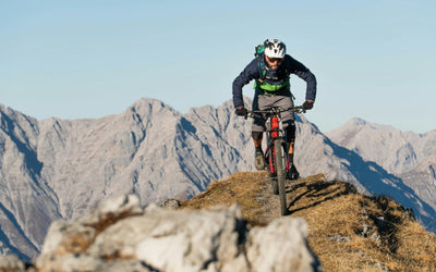 Dialing in Your Kit: A Pro's Guide to MTB Apparel - LoamLabs