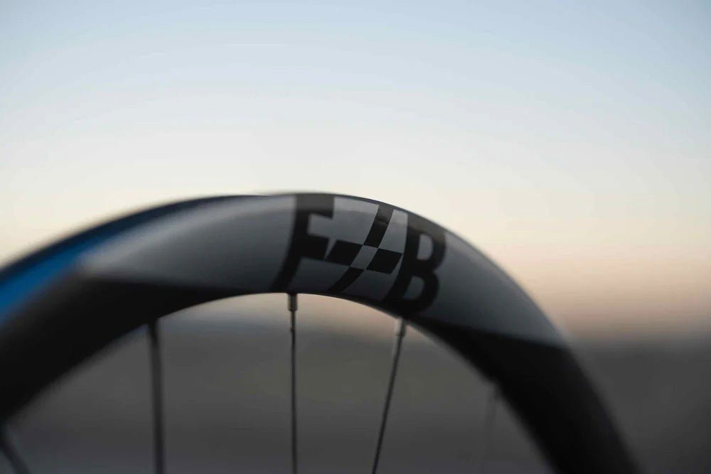 F+B CR 35 700c Carbon Rim, 24h - LoamLabs