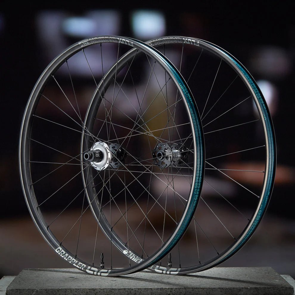 GRAPPLER Sidekick Flux Carbon Enduro Wheels - LoamLabs